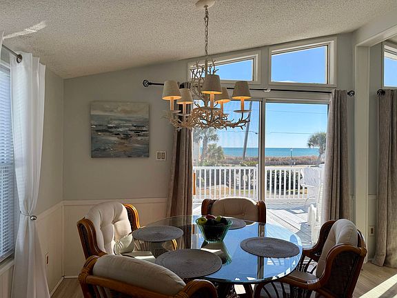 5th image of 1980 Lark Dr.