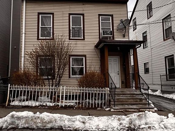 2nd image of 51 Ryle Ave