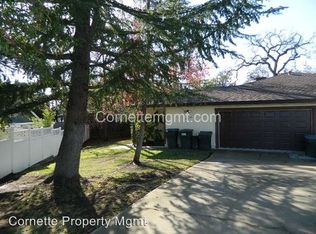 8330 Crossoak Way, Orangevale, CA 95662