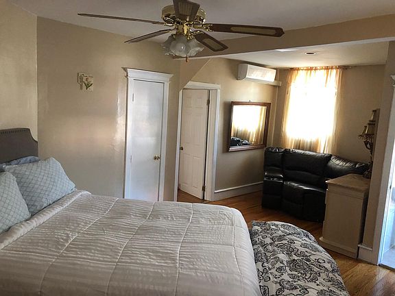 3rd image of 31 Rogers St #3