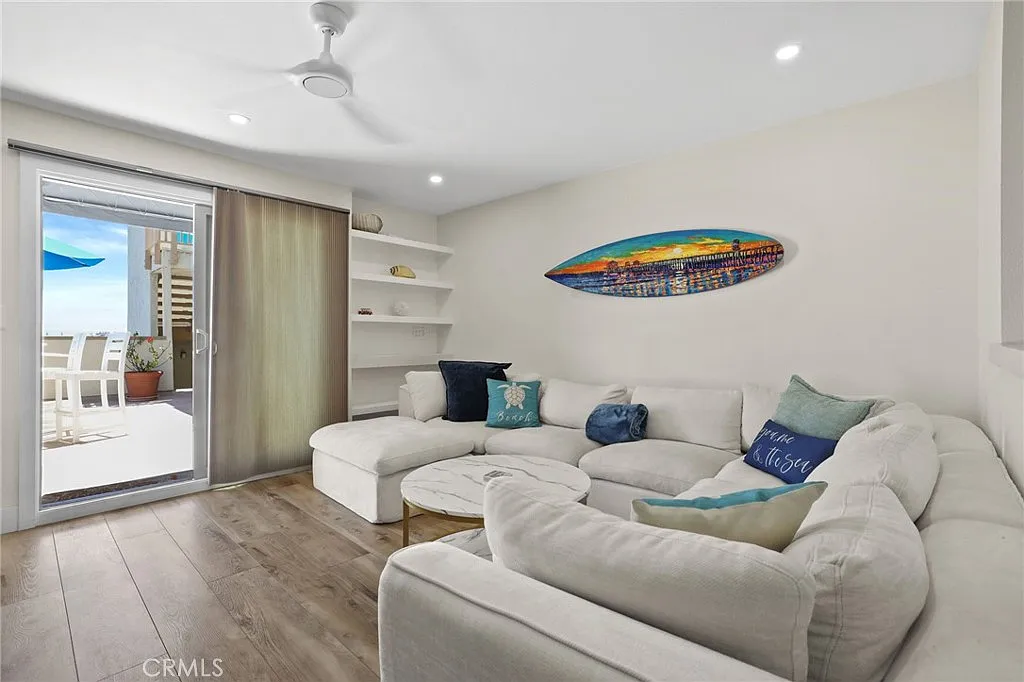 3 bed, 1452 sqft, $6,900 — Photo 4