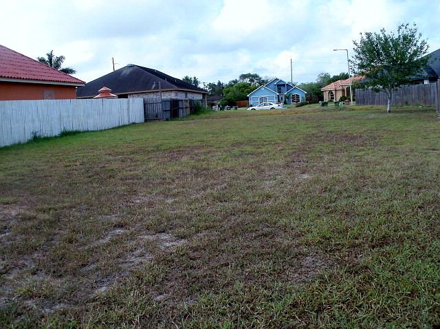 1st image of 16 Santa Fe Dr