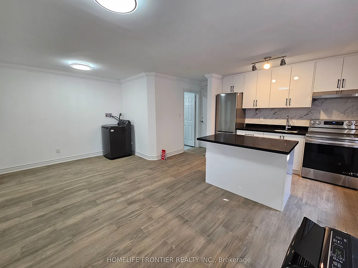 Building Photo - 2685 Eglinton Ave W #201
