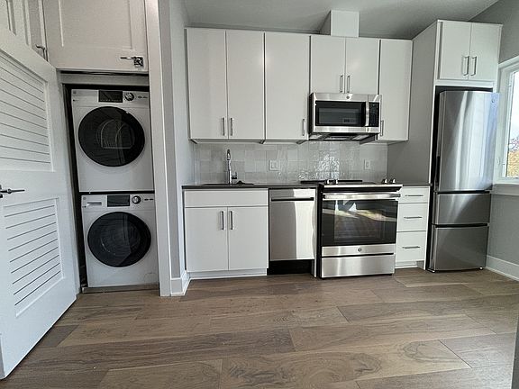 2nd image of 3315 11th St NW #5