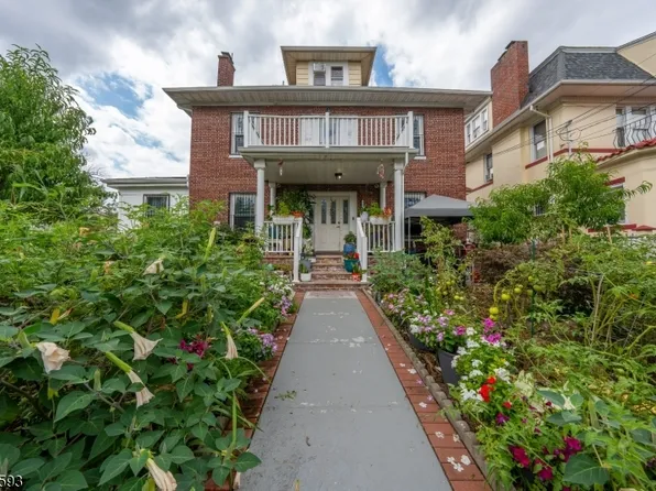 300 Ridge St, Newark City, NJ 07104