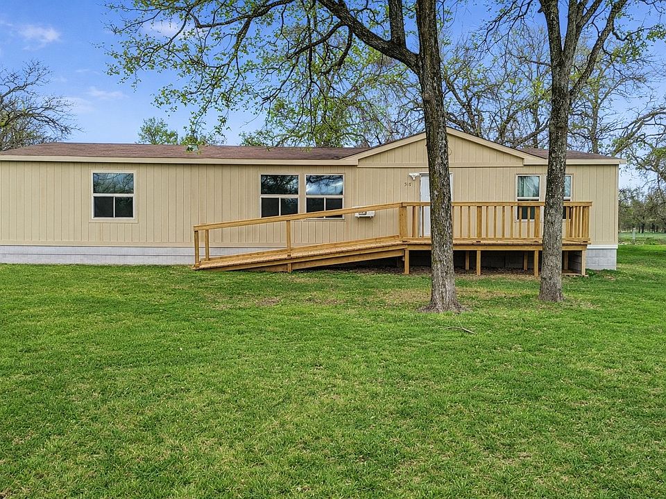 1st image of 540 SE County Road 3105