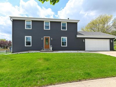 310 Stewart Hill DRIVE, Waukesha, WI, 53188