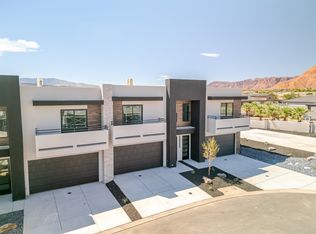2590 Cougar Trl #2, Santa Clara, UT 84765