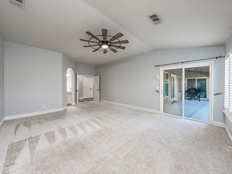 1114 W Pepper Dr — Photo 26