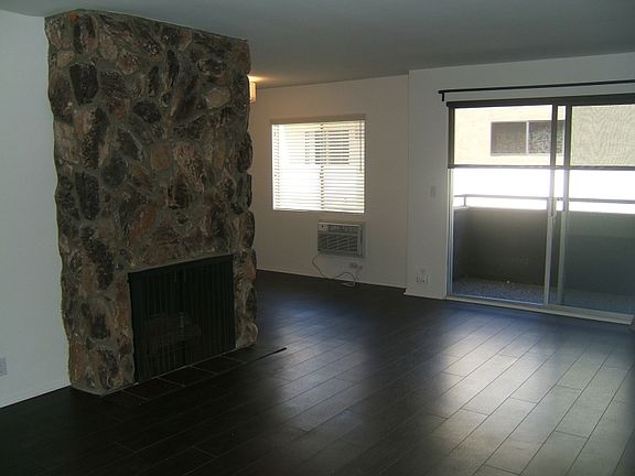 4th image of 1310 Wellesley Ave APT 107