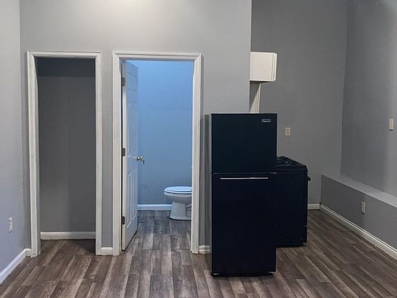 2nd image of 529 Communipaw Ave Floor 3