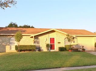 5405 Laredo Ln, Garland, TX 75043