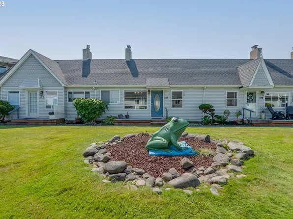 2316 Beach Dr #128, Seaside, OR 97138