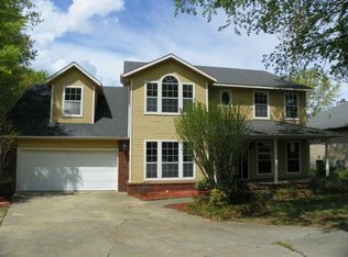 300 E Andrew Ave, Springdale, AR 72764