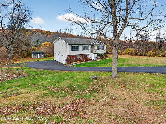 2nd image of 61 Peach Lane
