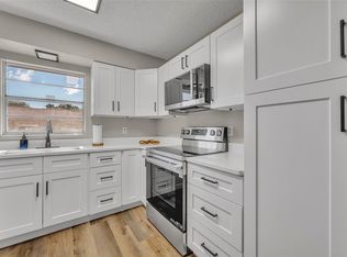 2 Villa Villar Ct #20, Deland, FL 32724