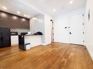 877 Park Ave, Brooklyn, NY 11206