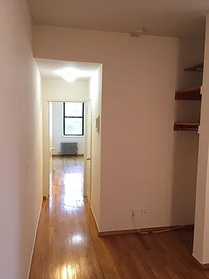 Rented by AJ Clarke | media 29