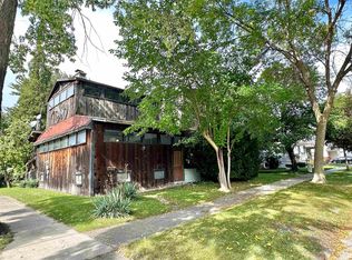 701 Woodside Ln, Bay City, MI 48708