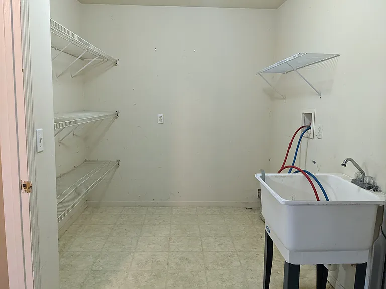 808 Chestnut St #B — Photo 2