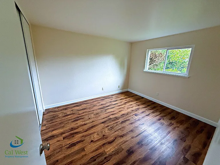 1370 Fernwood Ln — Photo 19