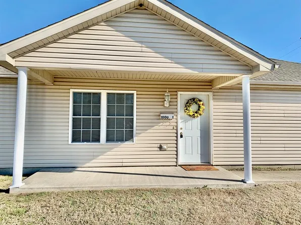 1000 E Reeves St APT A, Marion, IL 62959