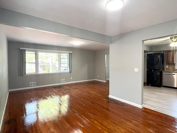 4th image of 38 Cannon Blvd Floor 1