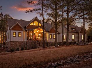365 Lookout View Dr, Jasper, TN 37347