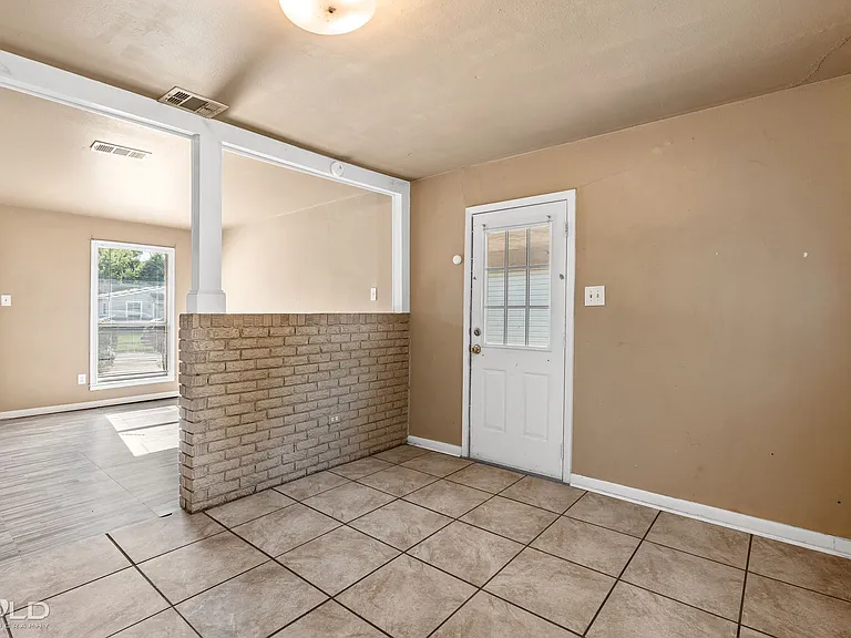 1222 Lampkin St — Photo 18