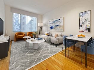 320 W 38th St APT 609, New York, NY 10018