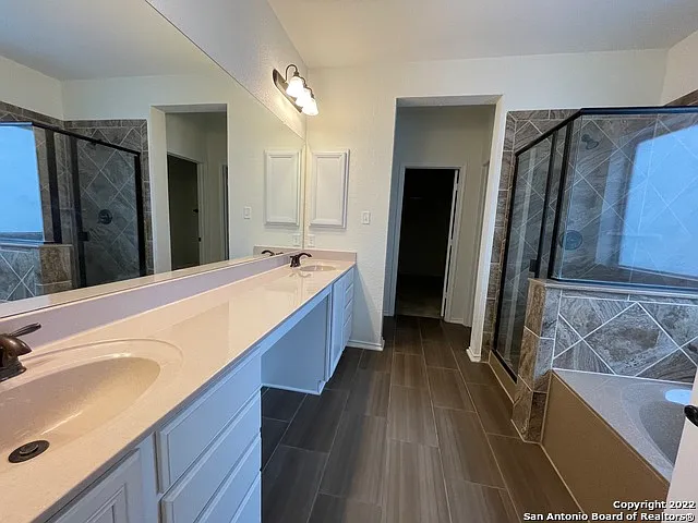 20228 Jove Oak — Photo 17
