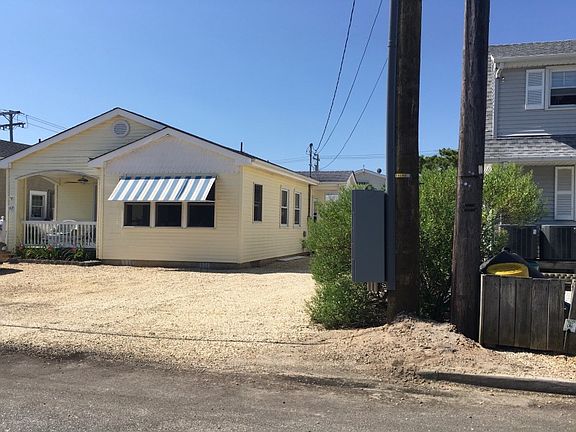2nd image of 112 N 25th St