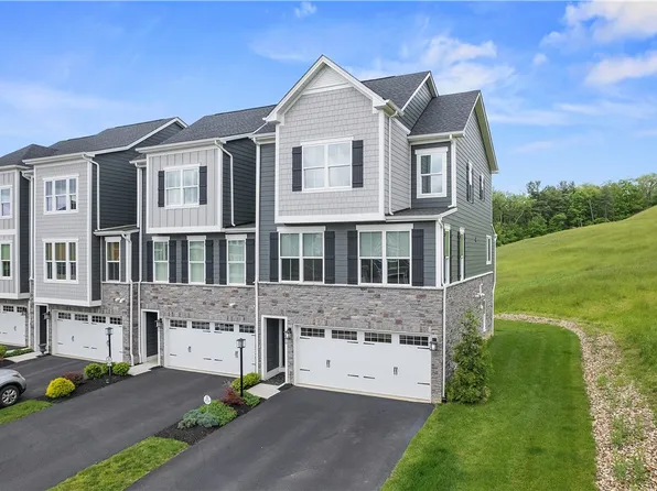 606 Spruce Ln N, Canonsburg, PA 15317