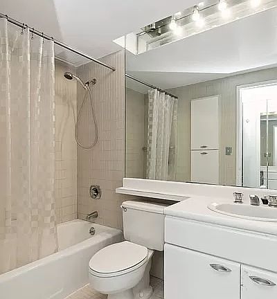 5th image of 400 E 70th St APT 502