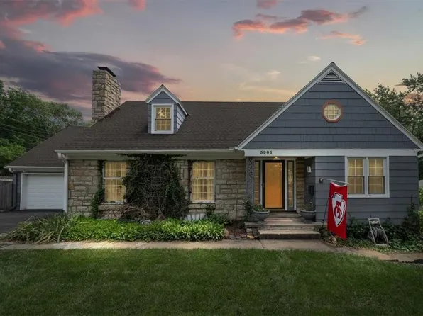 5901 Hemlock St, Overland Park, KS 66202