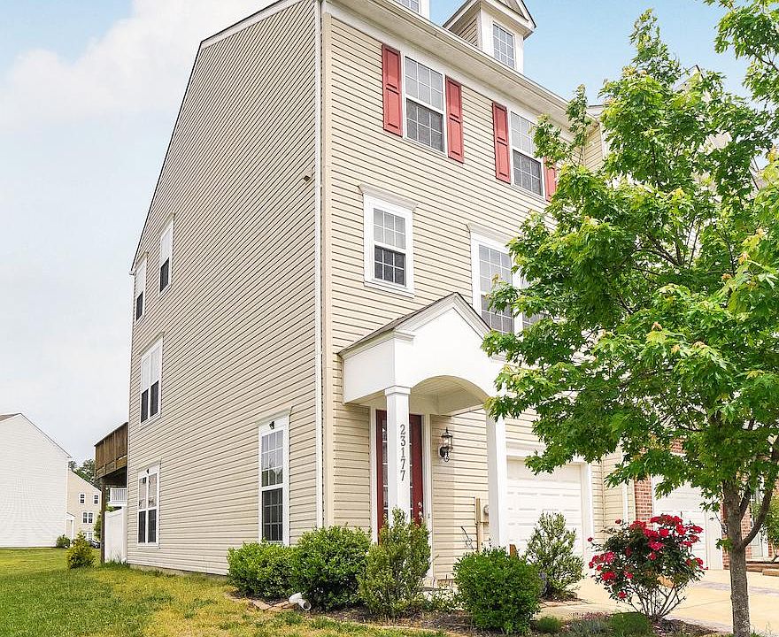 1st image of 23177 Foxglove St