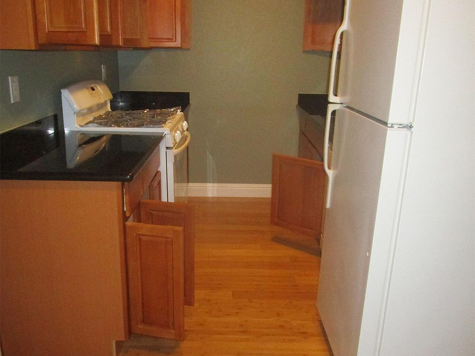 1st image of 600 Alhambra Way APT 15