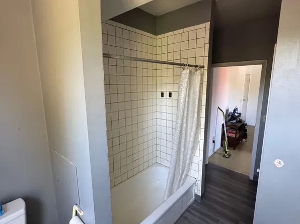 2 Main St APT 5, Mc Graw, NY 13101