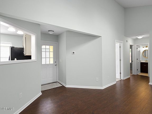 4th image of 1260 Shipyard Boulevard