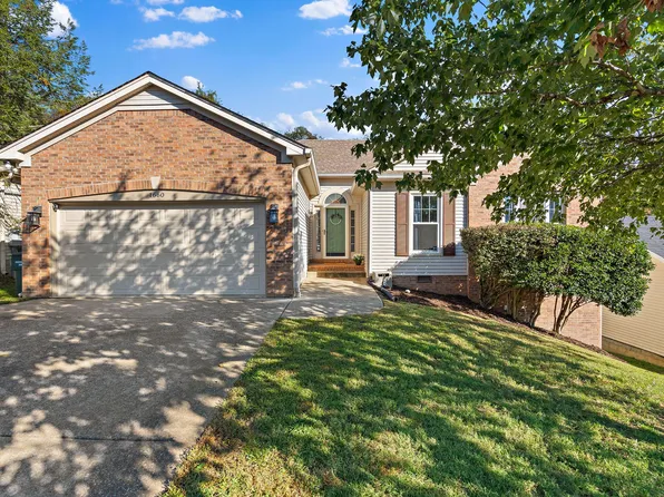 1660 Aaronwood Dr, Old Hickory, TN 37138