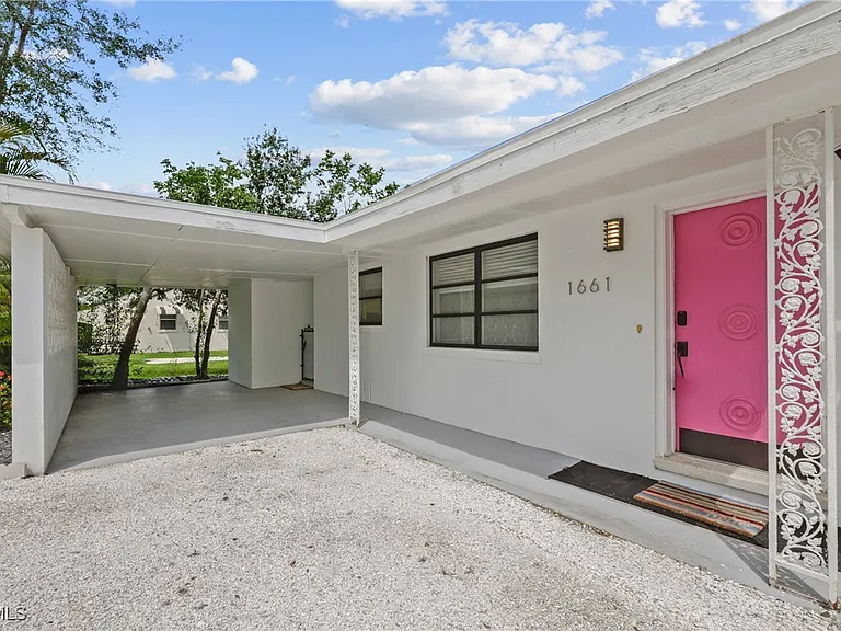 1661 Coronado Rd — Photo 29