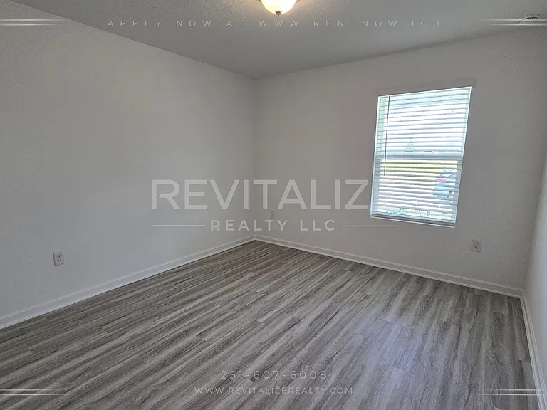 22052 Aleutian Ave — Photo 8