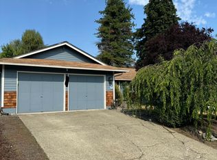13219 112th Ave NE, Kirkland, WA 98034