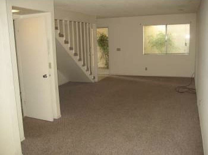 2nd image of 2234 Pine St