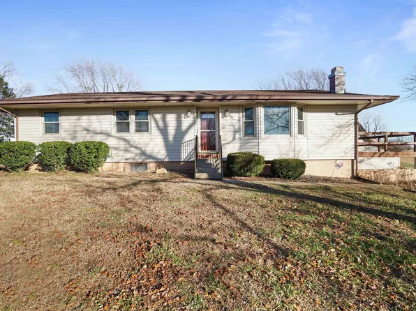5550 SE Stanley Rd, Tecumseh, KS 66542