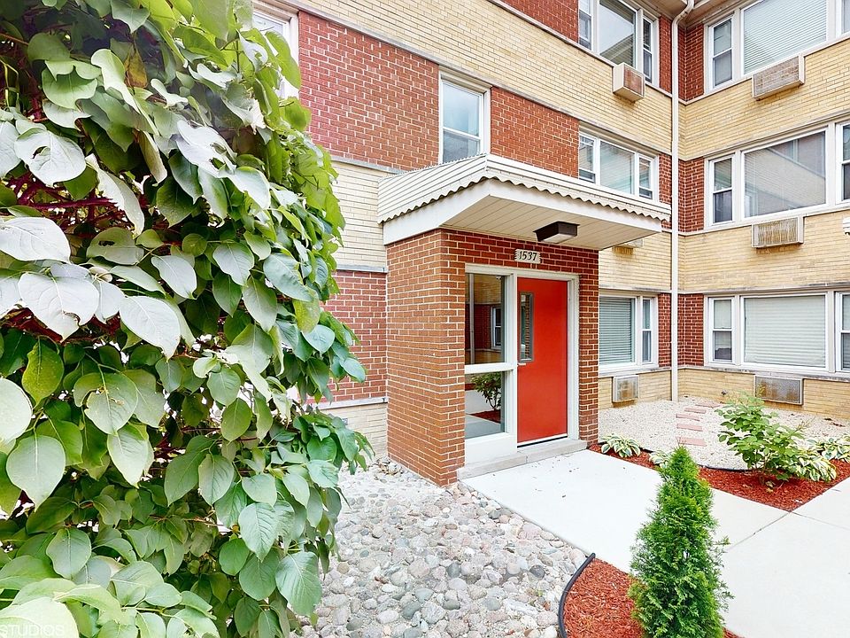 1st image of 1537 Harlem Ave APT 3W