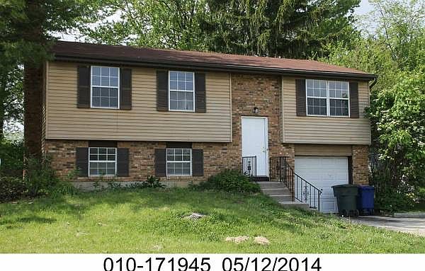 1st image of 2725 Clubhouse Dr