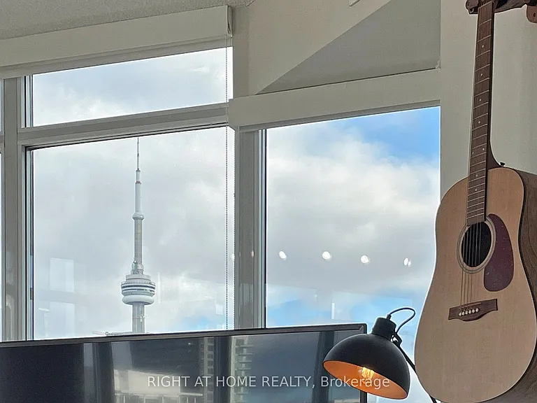 231 Fort York Blvd #2309 — Photo 6