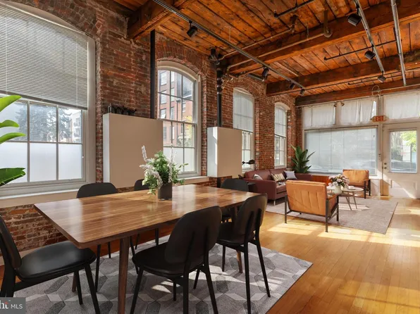 320 Race St Suite 1, Philadelphia, PA 19106