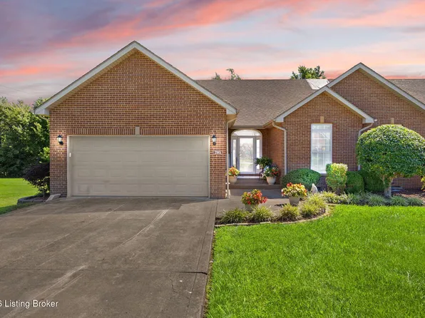 205 S Farmington Dr, Lebanon, KY 40033